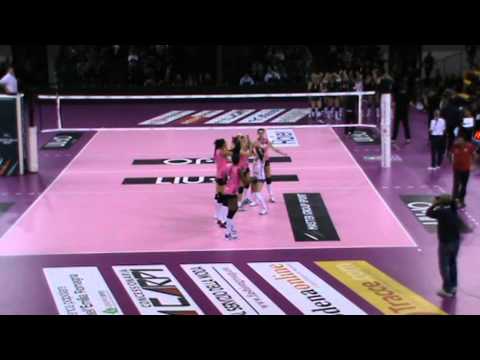 LIU-JO vs FOPPAPEDRETTI BERGAMO (12/01/2014)  STARTING SIX!!