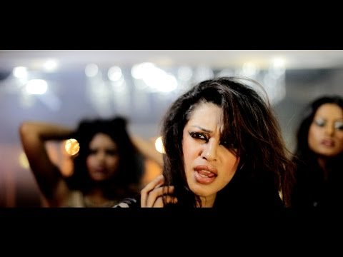 HOLLANDWALI GIRLFRIEND - SELECTA FT. SADHANA LILA (official video 2Famouscrw)