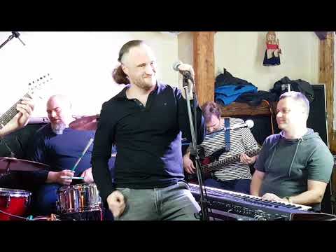 In Out True - IOT - Sestry