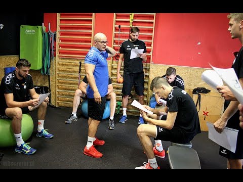 CzarniTV: Cerrad Czarni Radom gotowi na ciężką pracę