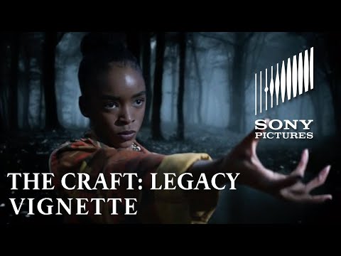 The Craft: Legacy (Featurette 'Reveal')