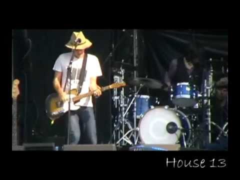 Travis - Eyes Wide Open (Maxidrom 2011)