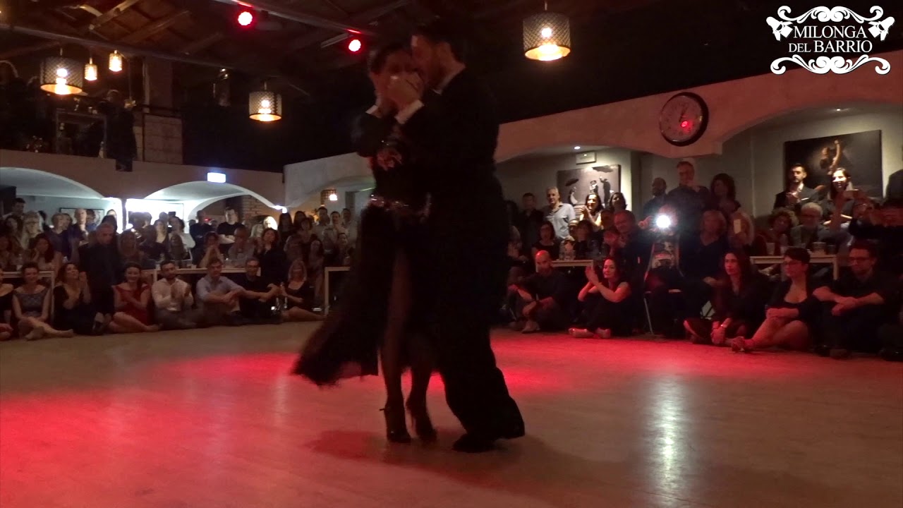 Giuseppe Bianchi e Sabina Cipolla • Munyinga - Juan d'Arienzo y su Orq. Tipica • Milonga del Barrio