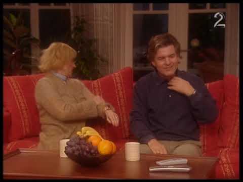 Holms S01E01   Mørke Skyer