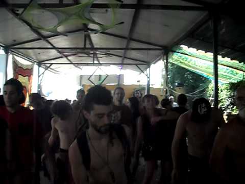 maantrik frequency dj set