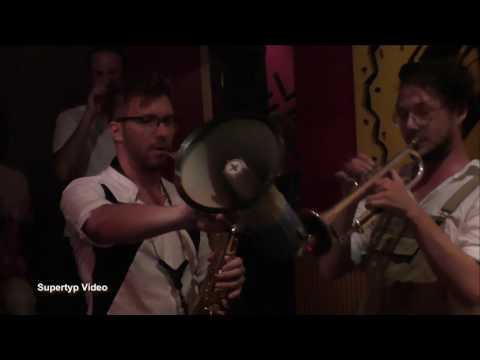 31. Linzer Pflasterspektakel 2017 - Blechsalat