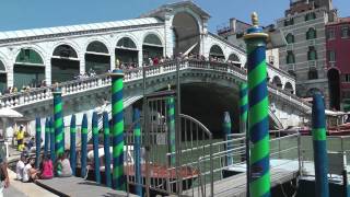 preview picture of video 'A VAPORETTO TRAIL ALONG THE GRAND CANAL, VENICE'