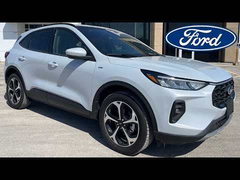 2025 Ford Escape ST-Line Select AWD in White for sale at Boyer Ford Lincoln (Bobcaygeon) Ltd. in Kawartha Lakes, ON