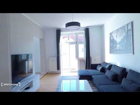 Sunny 1-bedroom apartment for rent near Nilpferdbrunnen Park in... - Spotahome (ref 153498)