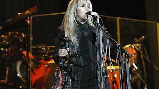 Stevie Nicks ~ Everybody Loves You~