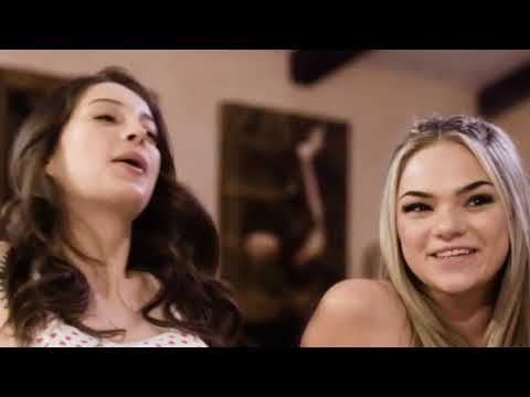 stepmom having a party with lesbian