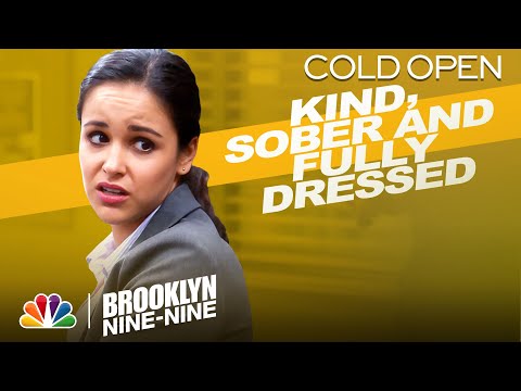 Cold Open: First-Ever Title of Amy's Sex Tape - Brooklyn Nine-Nine (Episode Highlight)