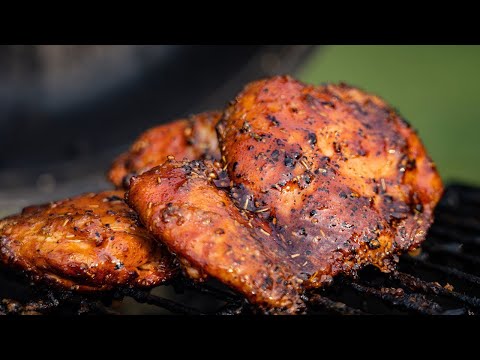 SIMPLE & DELICIOUS BBQ | Smoked Chicken Thighs