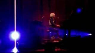 Tori Amos - Dallas 11-24-07 - Body and Soul REMIX