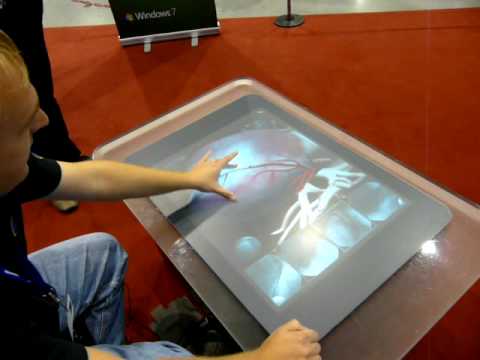 INVEX 2009: Microsoft Surface4 - 3D animace srdce