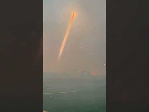 "HISTÓRICO RECIBIMIENTO EN AVELLANEDA #copalibertadores #Racing #flamengo #hinchada #futbol" Barra: La Guardia Imperial &bull; Club: Racing Club