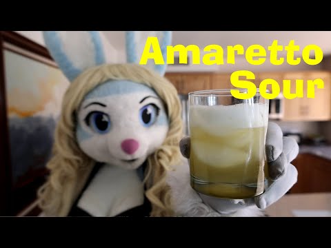 Amaretto Sour - Bunnies Luv Booze   A great beginners cocktail !