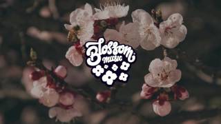 tomcbumpz - landshark