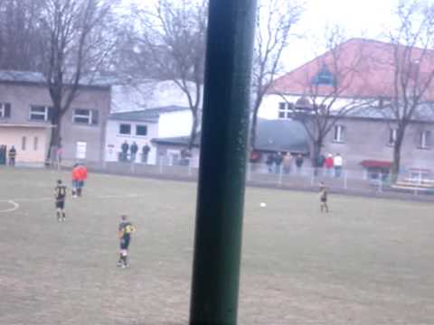 Skrót meczu Pogoń Lwówek - Grom Plewiska 0:1