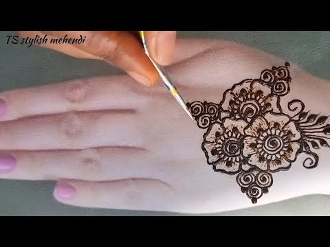 very beautiful mandala Henna art|| easy and simple mehendi designs