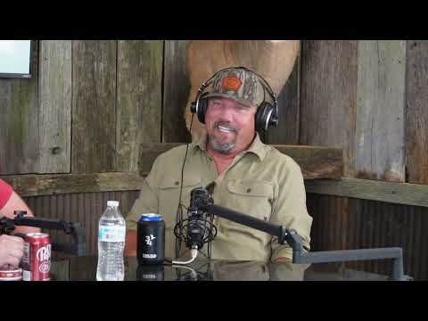 Vulnerable EP 18: DEER CAMP OPENER: Island 34 Feeds 10,000,000 Ducks! Hogs, Veterans & 193” Giant
