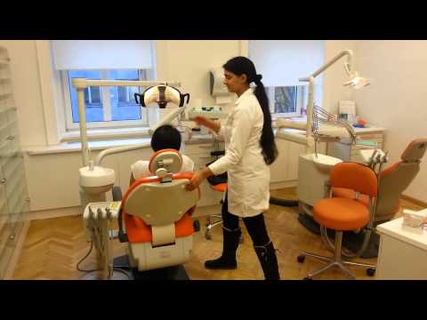 Wie schmerzende Gelenke bei Gicht Schmerzen in der linken Seite von hinten an der Taille während der Fahrt