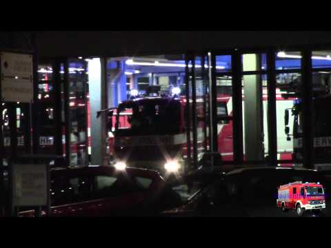 HLF Freiwillige Feuerwehr Neuss LZ11 Innenstadt