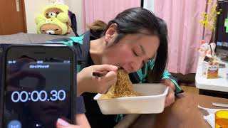 【世界記録！？】話題の超大盛り焼きそばを早食いしたら、とんでもない記録が出た。