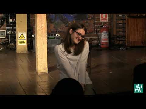 Georgiana Dumitru - Monologul unei nebune | Concursul de teatru | Cafeneaua Artiștilor | 26 11 2017