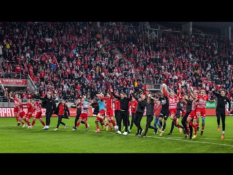 A bajnokcsapat ünneplése a stadionban | 2023.04.30. | DVTK TV