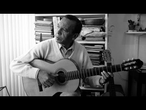 CARLOS HAYRE RAMIREZ, gran guitarrista y compositor interpreta el vals iIDOLATRIA, Canal 4, 1986 V1