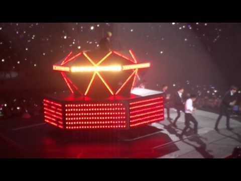20160123 EXO'luXion in Manila Day 1 Drop That- Let Out the Beast- Run