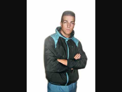 Sakoni feat Sha - Budi moja.wmv