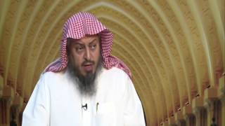 صورة 16- من صلى قاعدا على كرسي أين يضع يديه أثناء الركوع والسجود ؟ | الشيخ خالد الفليج