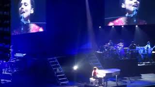 Alicia Keys Live at Montreal Bell Centre: 101 + Falling