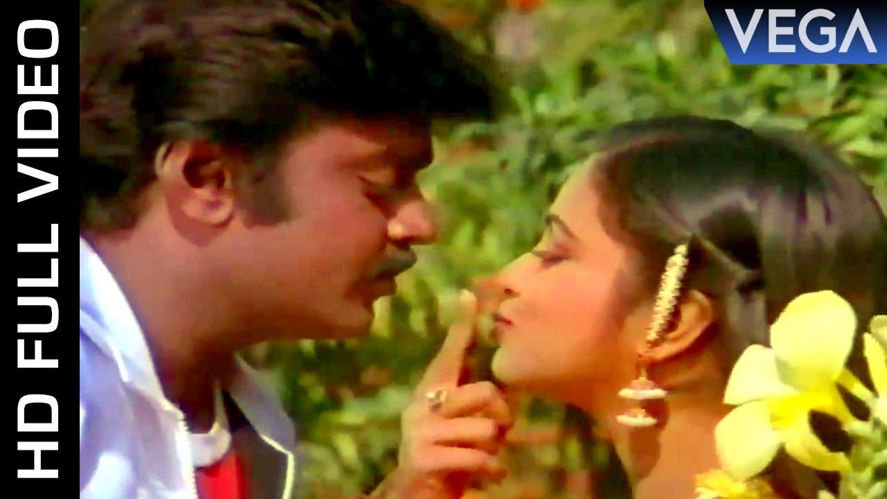 Chittu Kuruvi Thottu Thazhuvi Song Lyrics | Veerapandiyan
