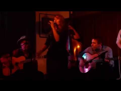 Ultrafox - Cookn' At The Continental (using The Lomond Menu)