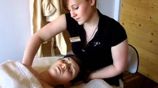 preview picture of video 'Haki Purna Massage Golf Spa Wellness Hotel Andreus Passeiertal Meran in Südtirol'