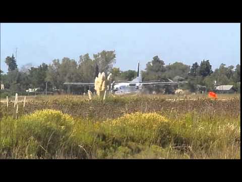 TC 79 Fokker F-27 400M, Saliendo por RWY02 de SAAR