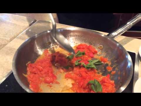 download lagu mp3 mp4 Penne Pomodoro Carrabbas, download lagu Penne Pomodoro Carrabbas gratis, unduh video klip Penne Pomodoro Carrabbas