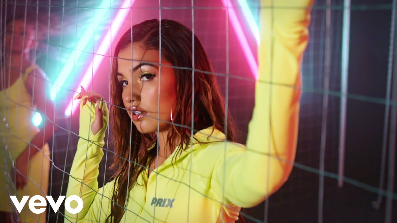 Mabel ft Yungen & Avelino – “One Shot (Remix)”