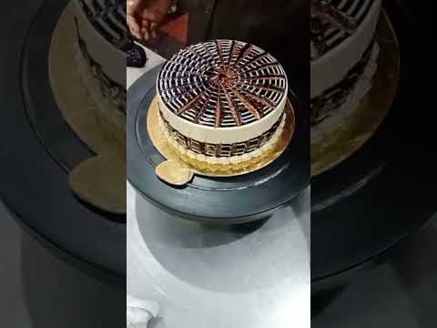 light chocolate cake 🍫🎂