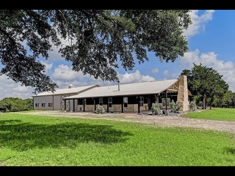 1095 Kansteiner Rd Columbus, TX 78934*