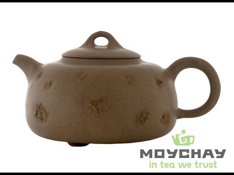 Teapot # 42483, yixing clay, 220 ml.