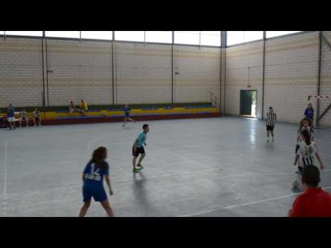 Torneo Almoharín Partido 2 F.S. Almadén 1 - 6 Las Perroflautas