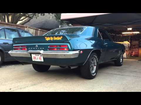1969 Pontiac Firebird 350 with Flowmaster American Thunder Exhaust