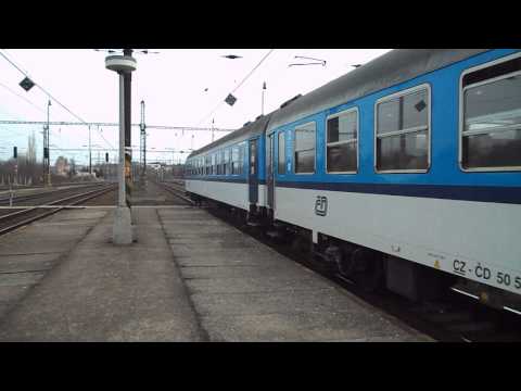 Příjezd vlaku Os 6820 (ČD 163.091) - Most, 8. 4. 2013