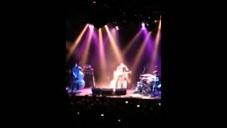 G Love Whose got the weed