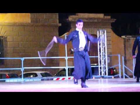 Malambo con Boleadoras   Florencia Italia