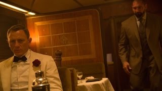 007 Spectre (2015)- Bond vs Hinx Fight with John Barry Music